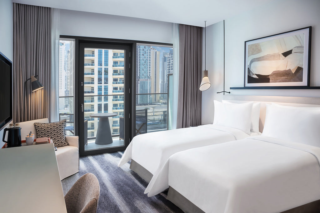 Vida Dubai Marina & Yacht Club ⭐️⭐️⭐️⭐️