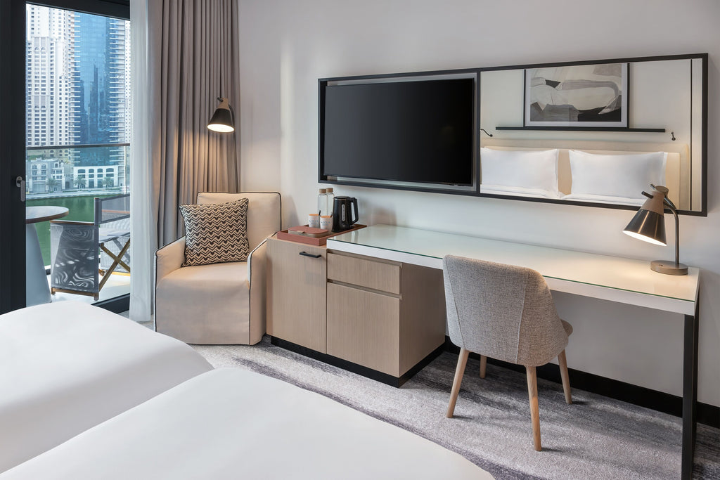 Vida Dubai Marina & Yacht Club ⭐️⭐️⭐️⭐️