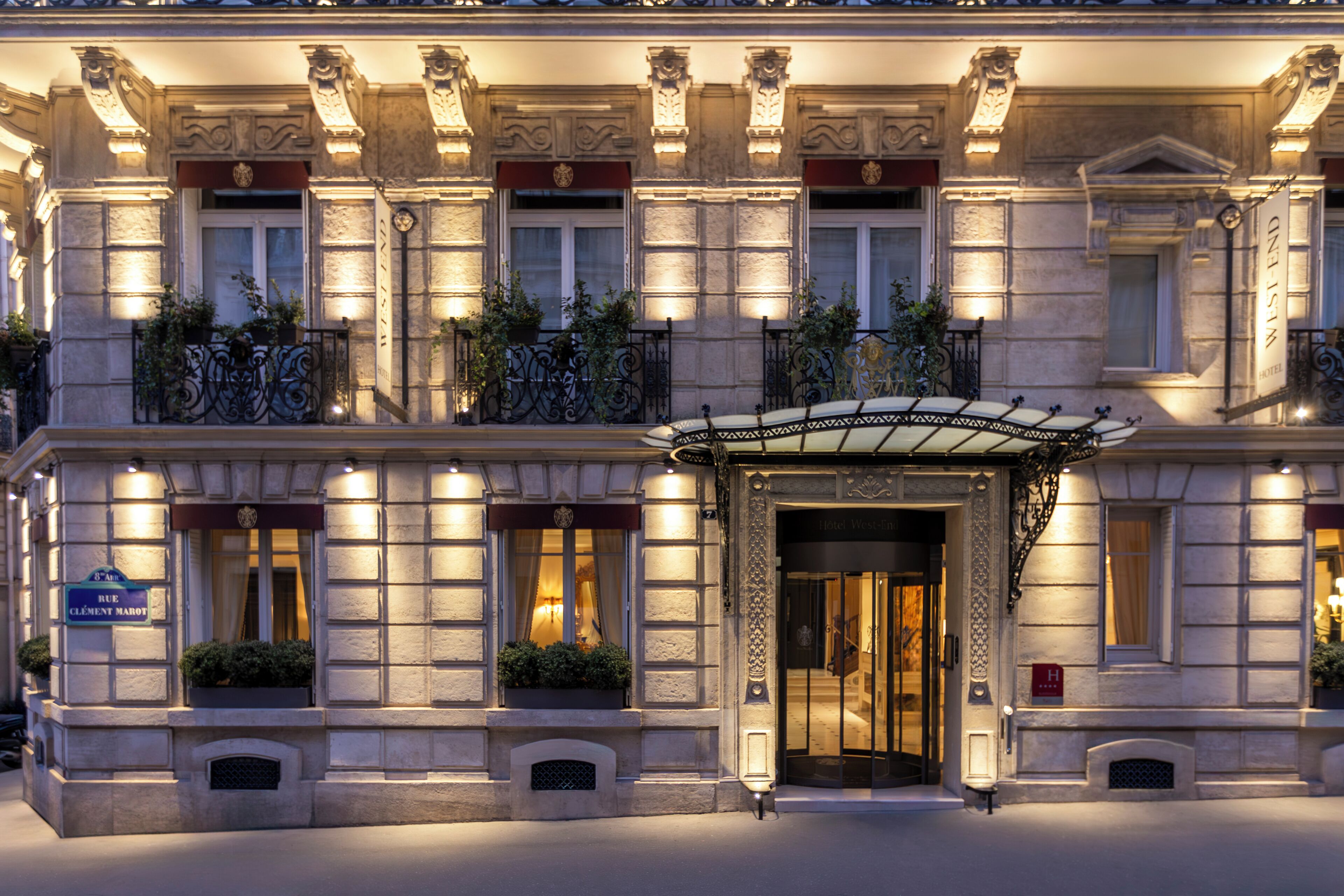 West End Hotel ⭐️⭐️⭐️⭐️