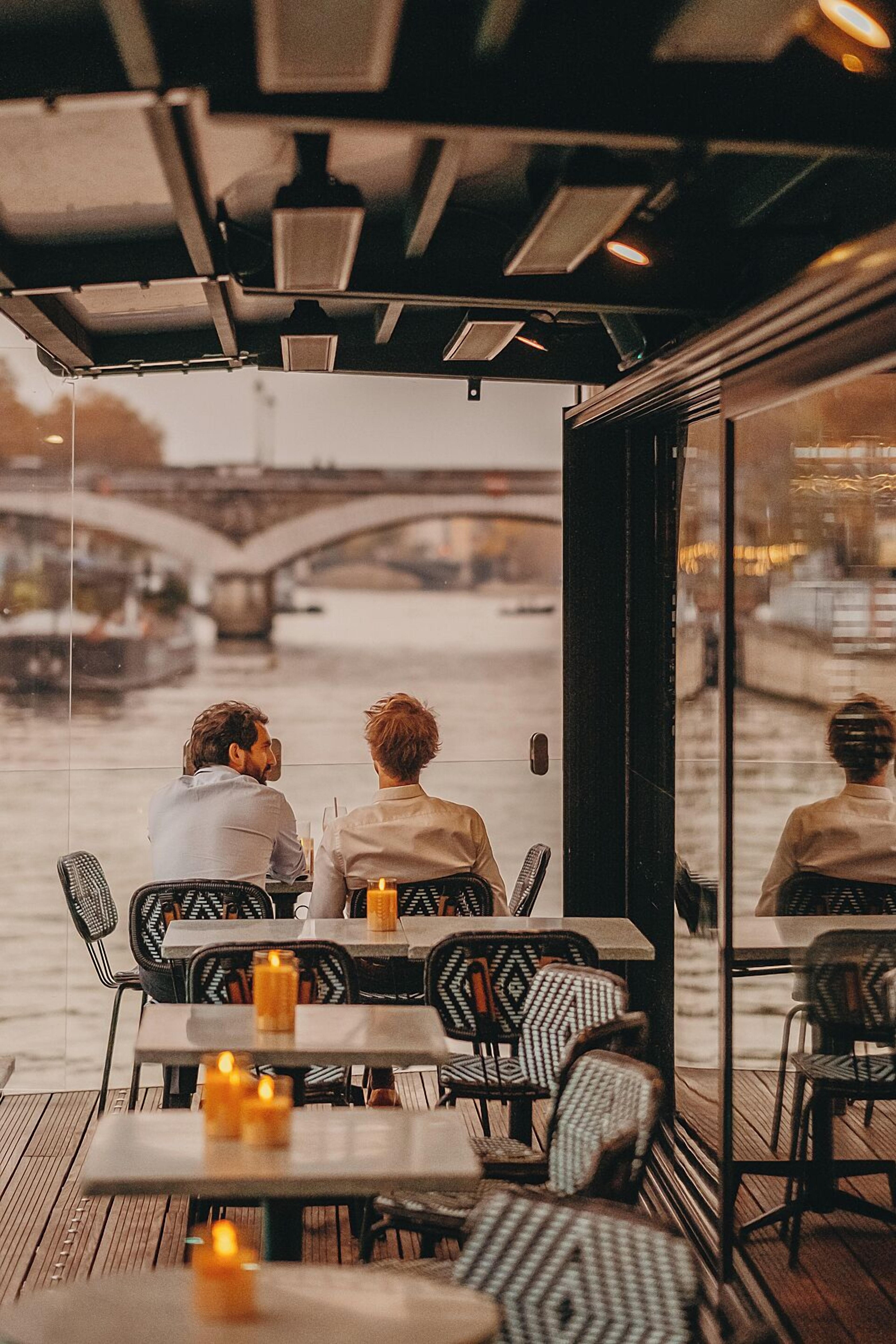 Off Paris Seine ⭐️⭐️⭐️⭐️