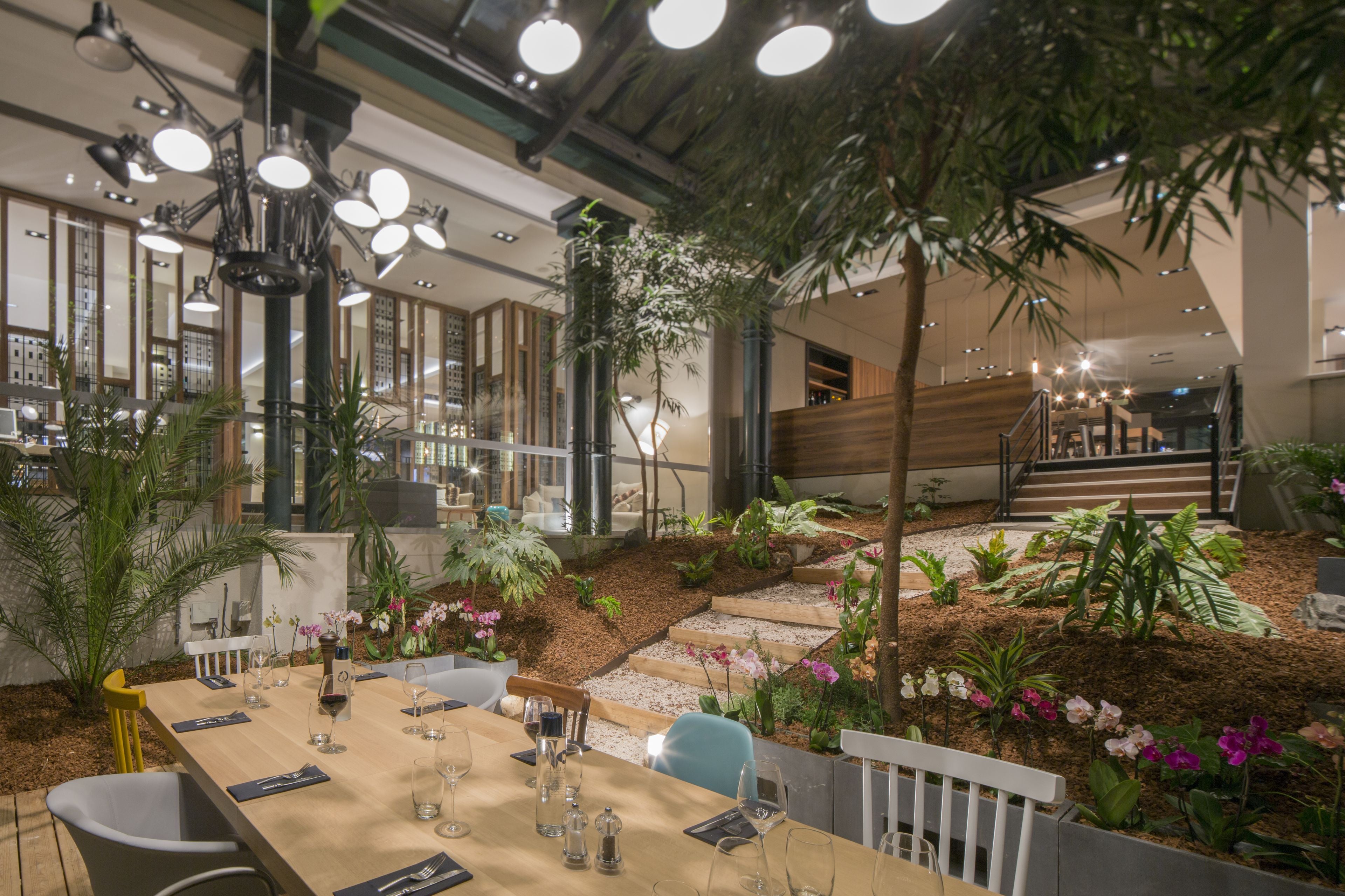 Hôtel l'Elysée Val d'Europe ⭐️⭐️⭐️⭐️