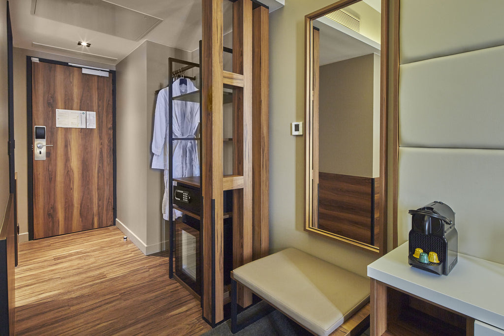 Hôtel l'Elysée Val d'Europe ⭐️⭐️⭐️⭐️