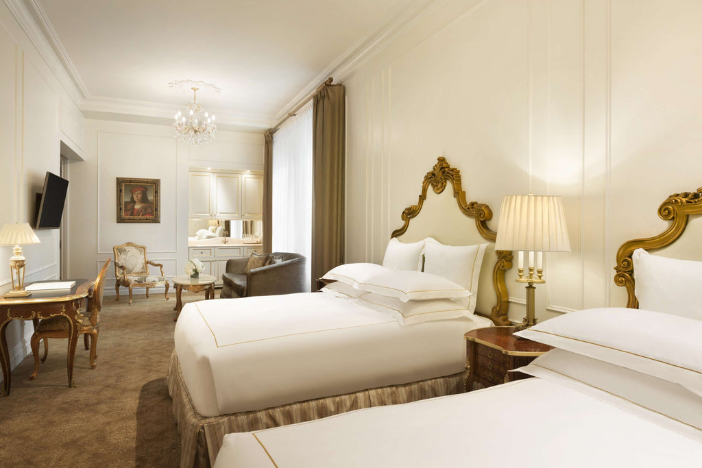 The Plaza - A Fairmont Managed Hotel ⭐️⭐️⭐️⭐️⭐️