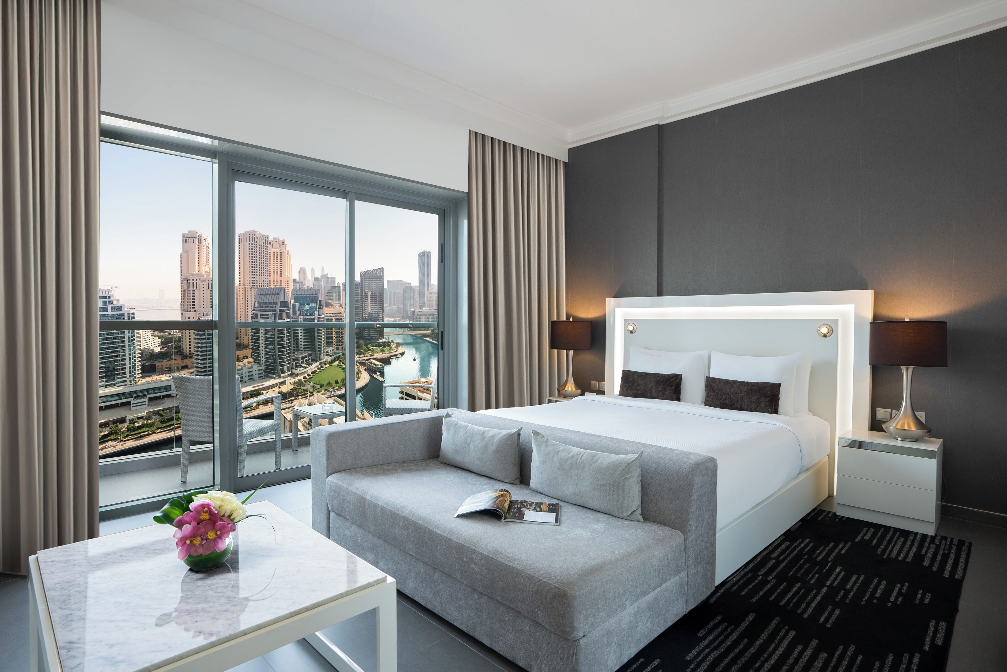The First Collection Dubai Marina Hotel ⭐️⭐️⭐️⭐️