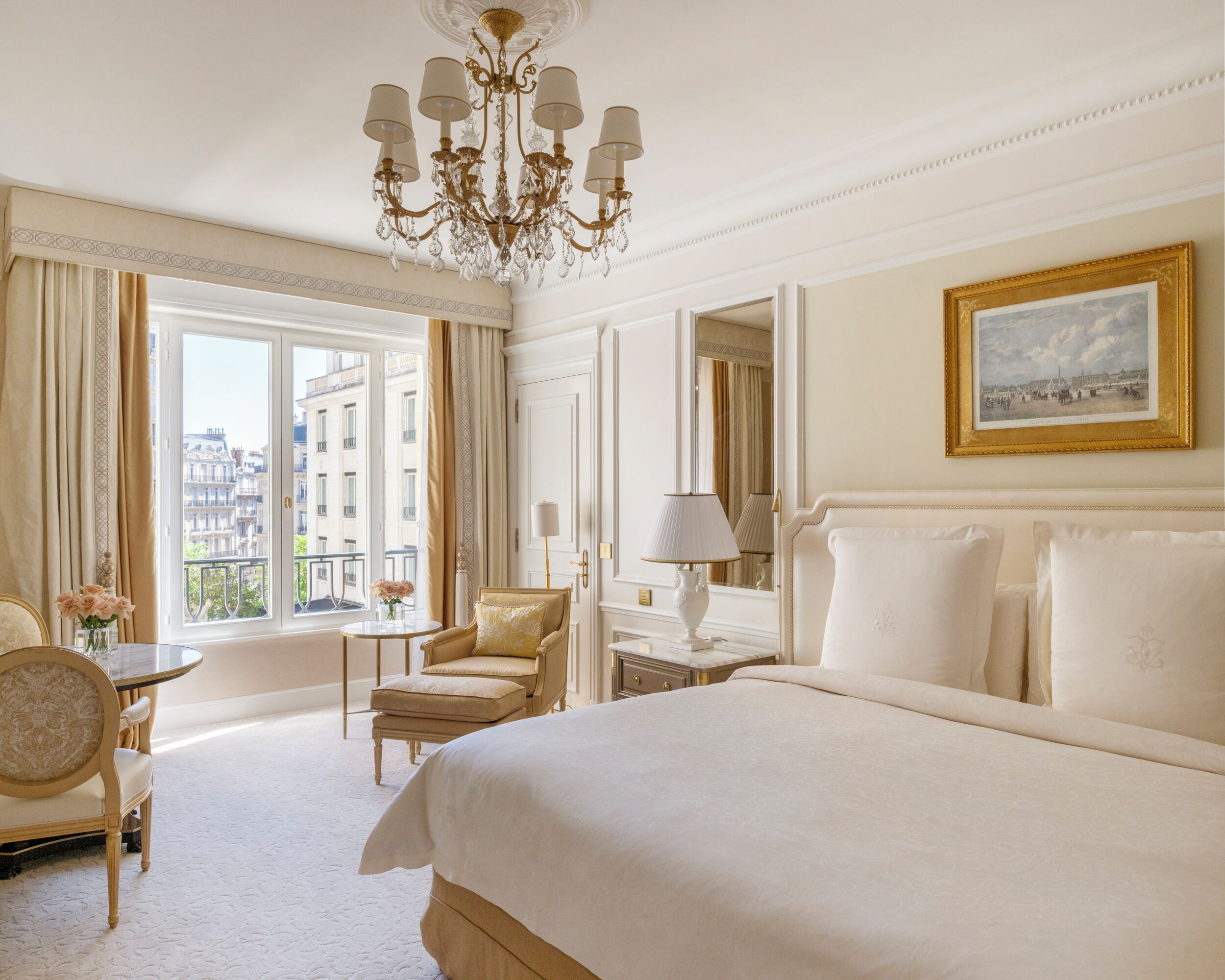 Four Seasons Hotel George V ⭐️⭐️⭐️⭐️⭐️