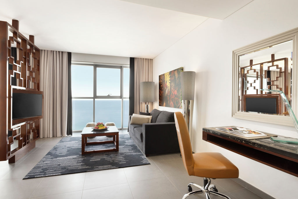 The First Collection Dubai Marina Hotel ⭐️⭐️⭐️⭐️