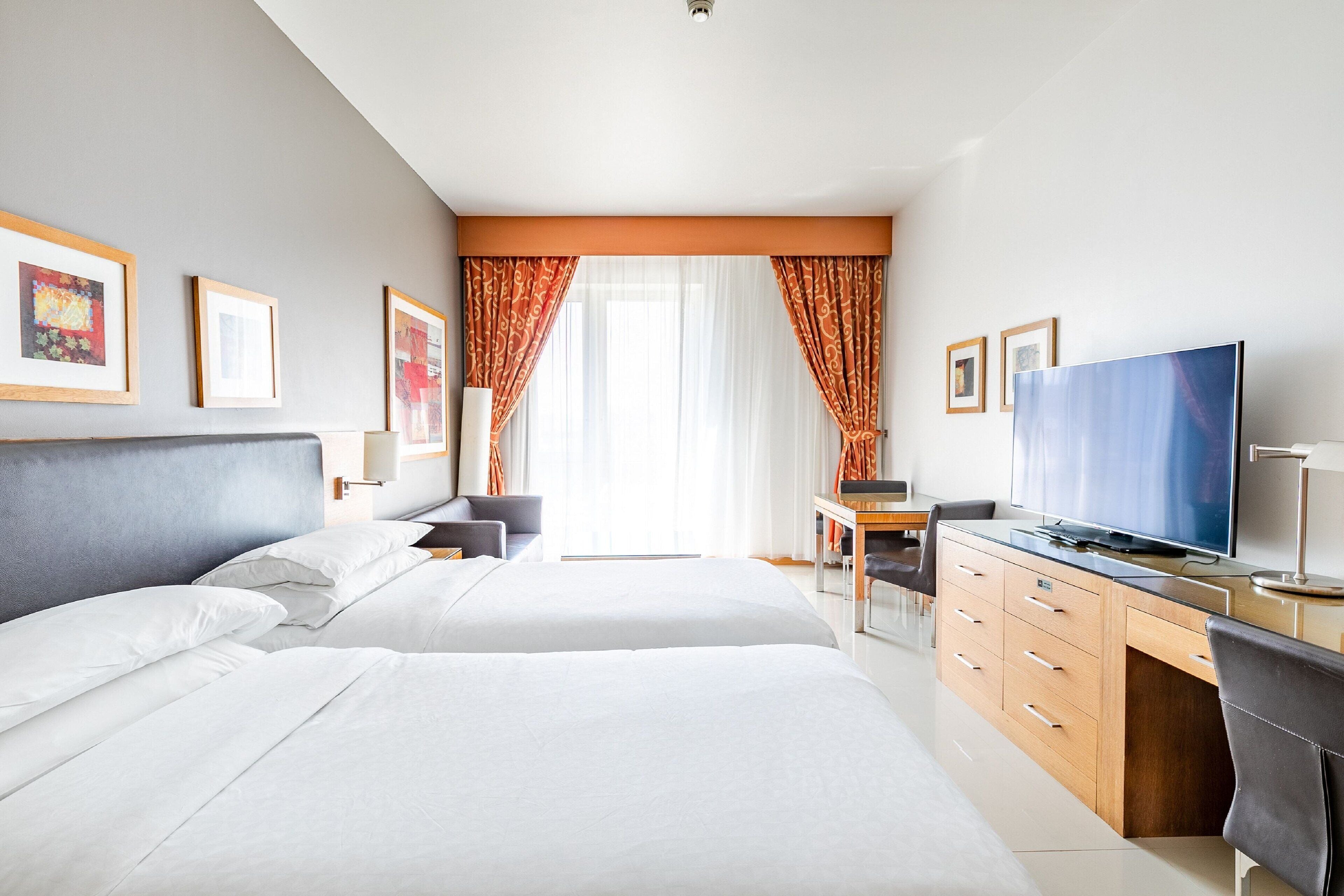 Four Points by Sheraton Bur Dubai ⭐️⭐️⭐️⭐️