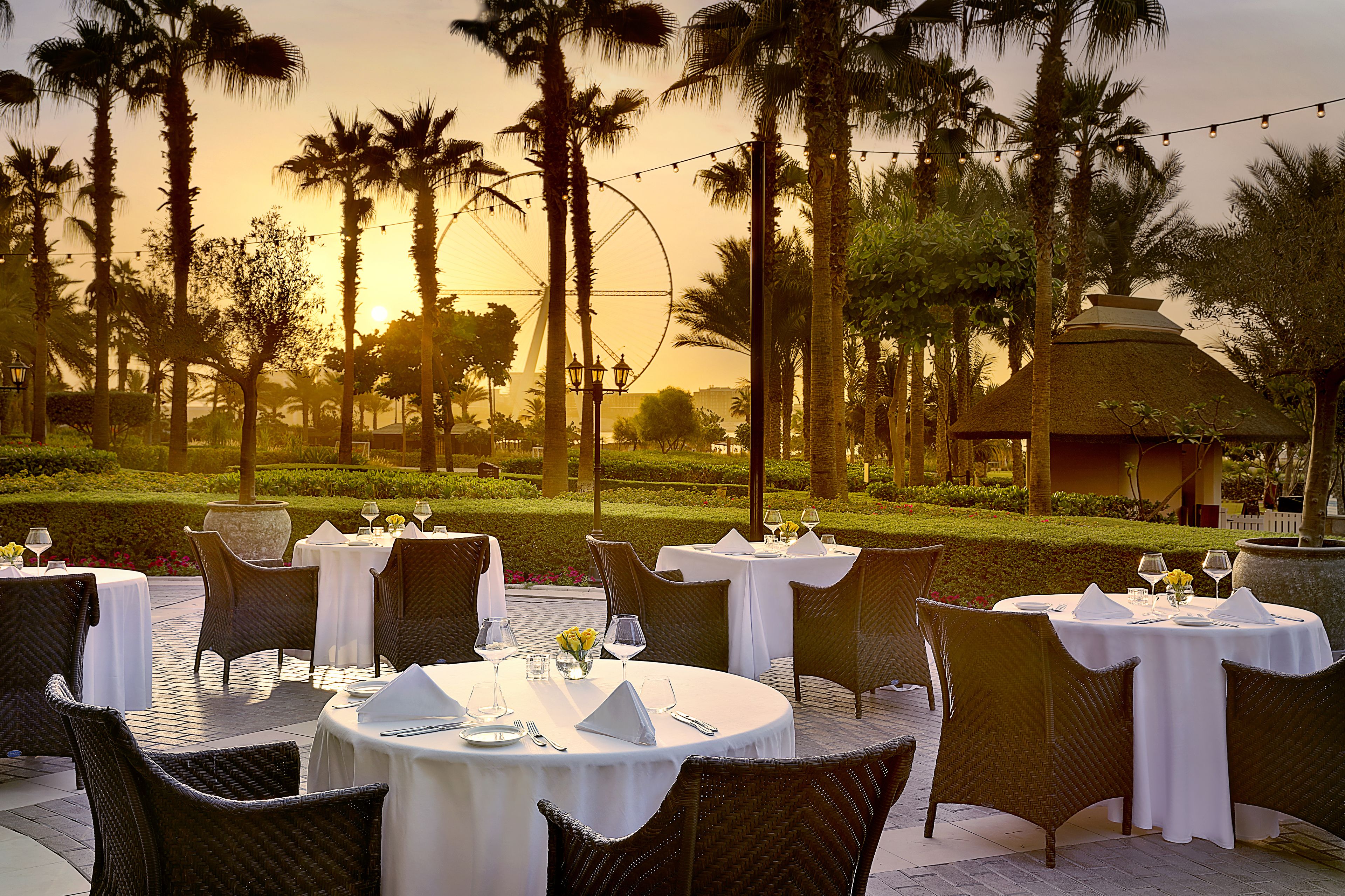 The Ritz-Carlton, Dubai ⭐️⭐️⭐️⭐️⭐️