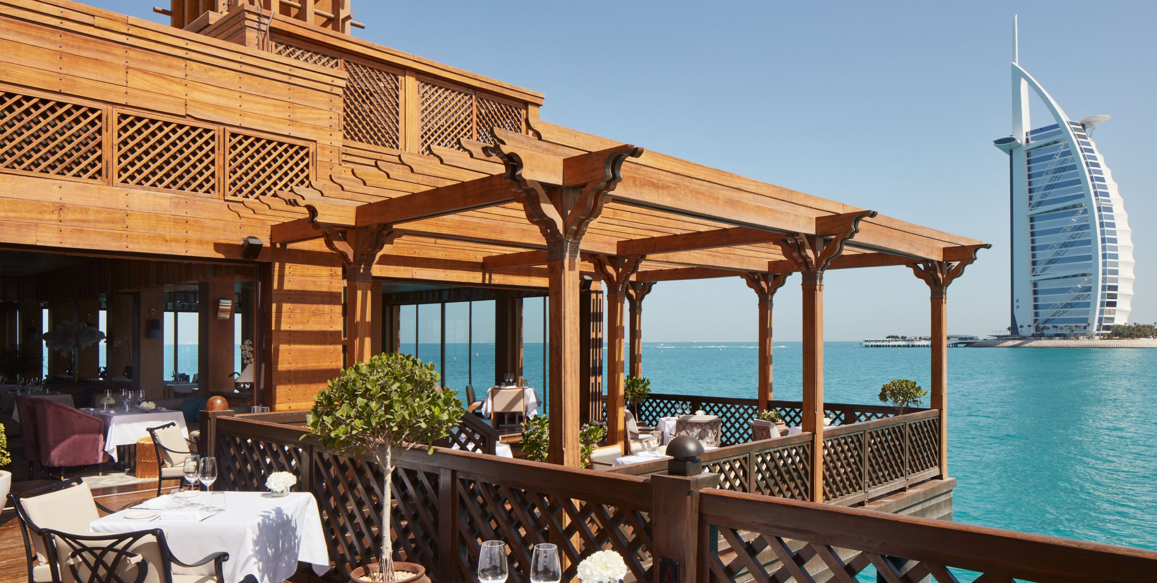 Jumeirah Al Qasr Dubai ⭐️⭐️⭐️⭐️⭐️