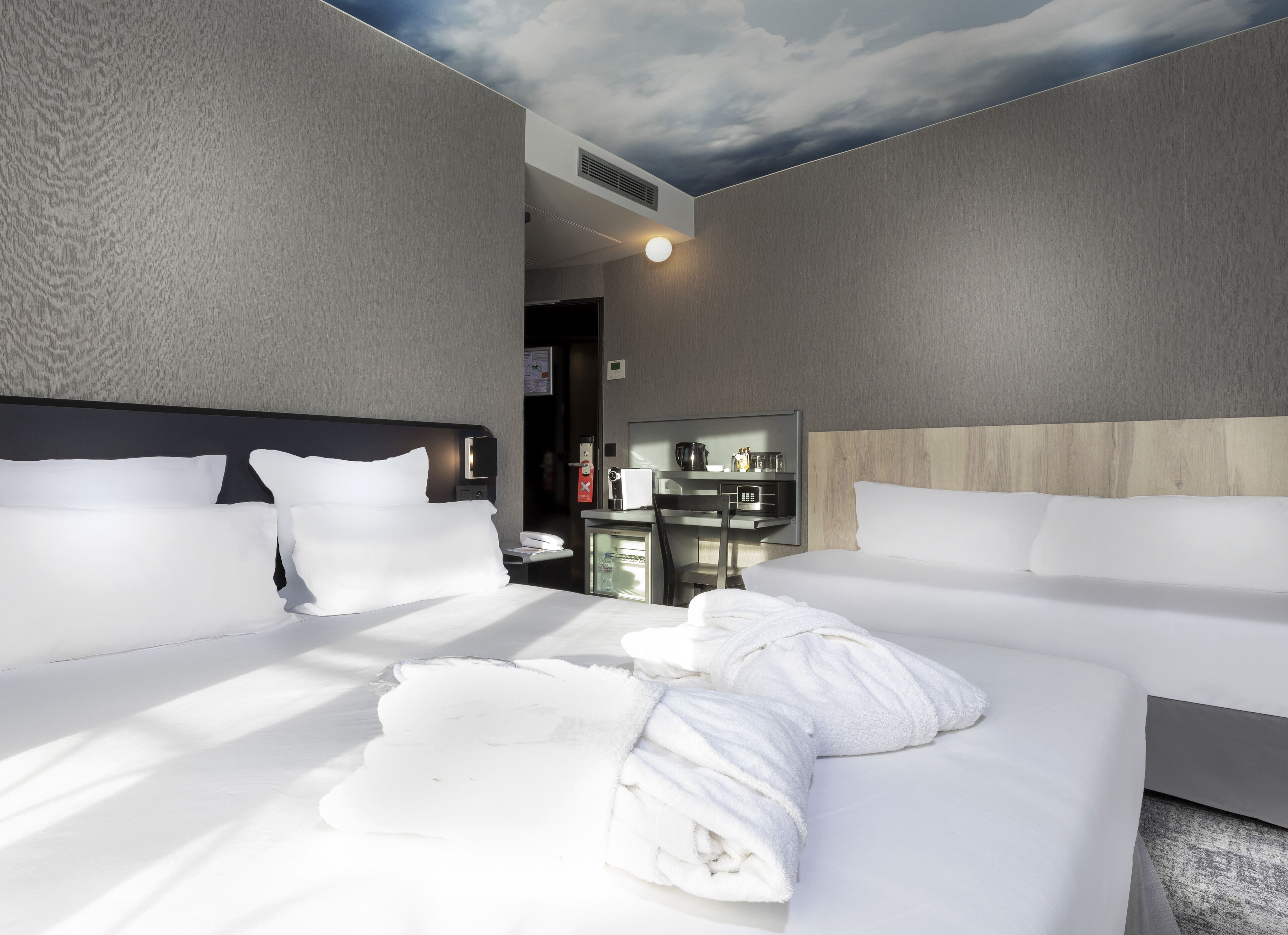 Libertel Montmartre Opéra ⭐️⭐️⭐️