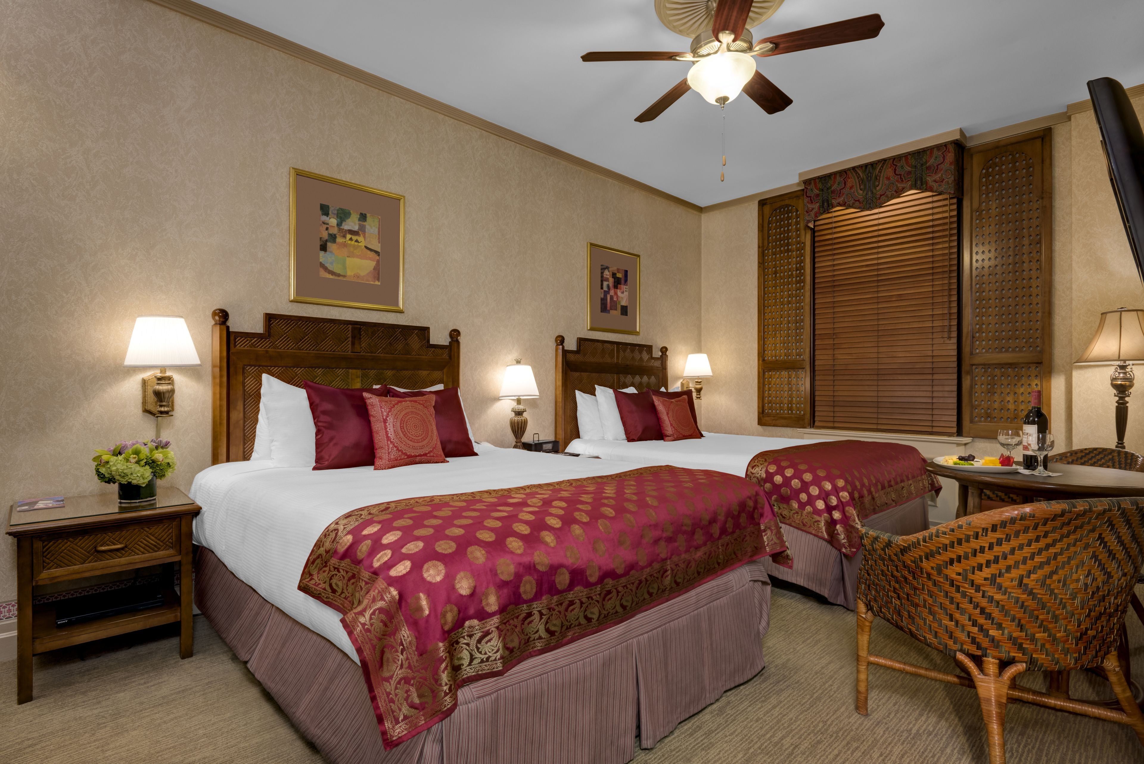 Casablanca Hotel by Library Hotel Collection ⭐️⭐️⭐️⭐️