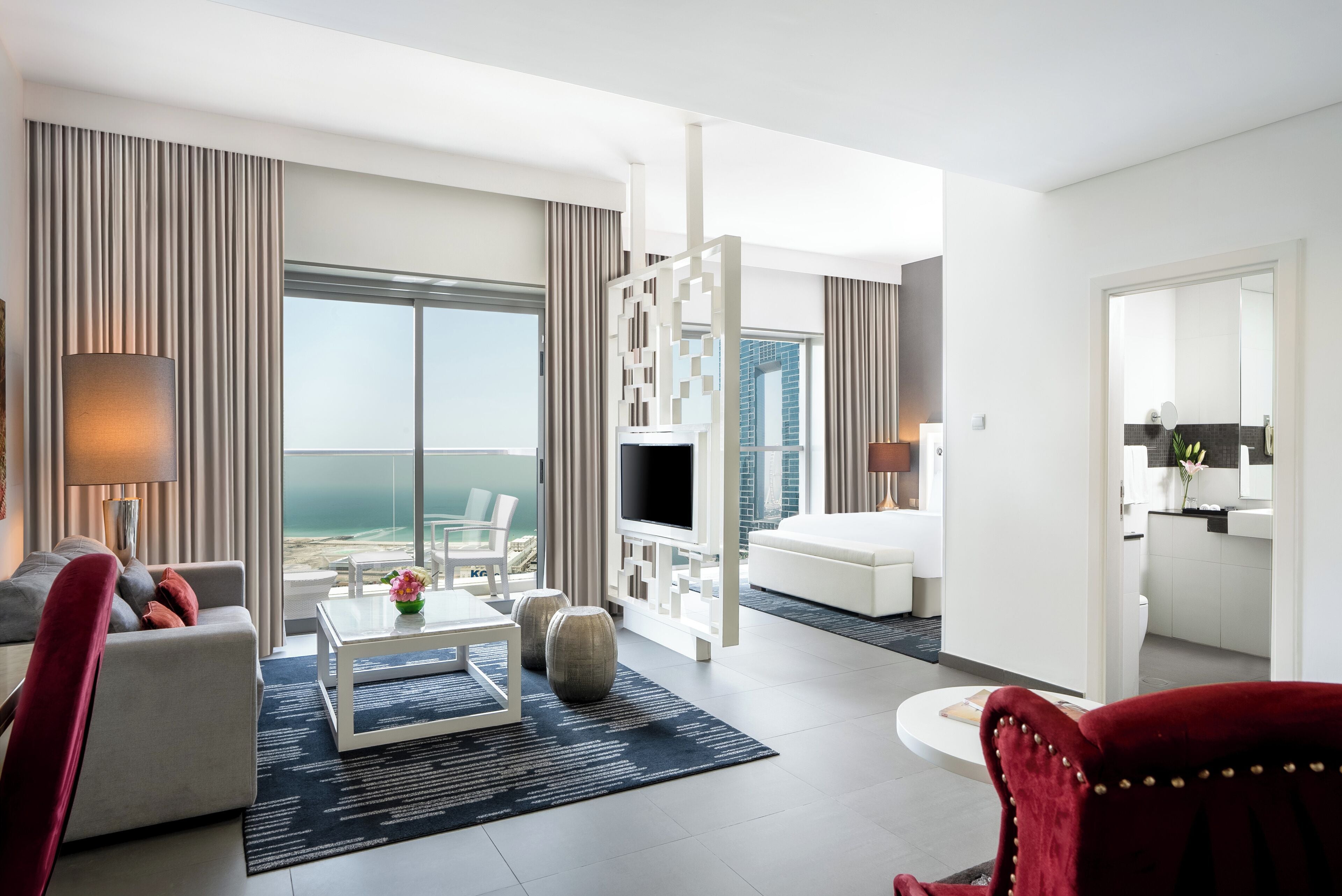 The First Collection Dubai Marina Hotel ⭐️⭐️⭐️⭐️