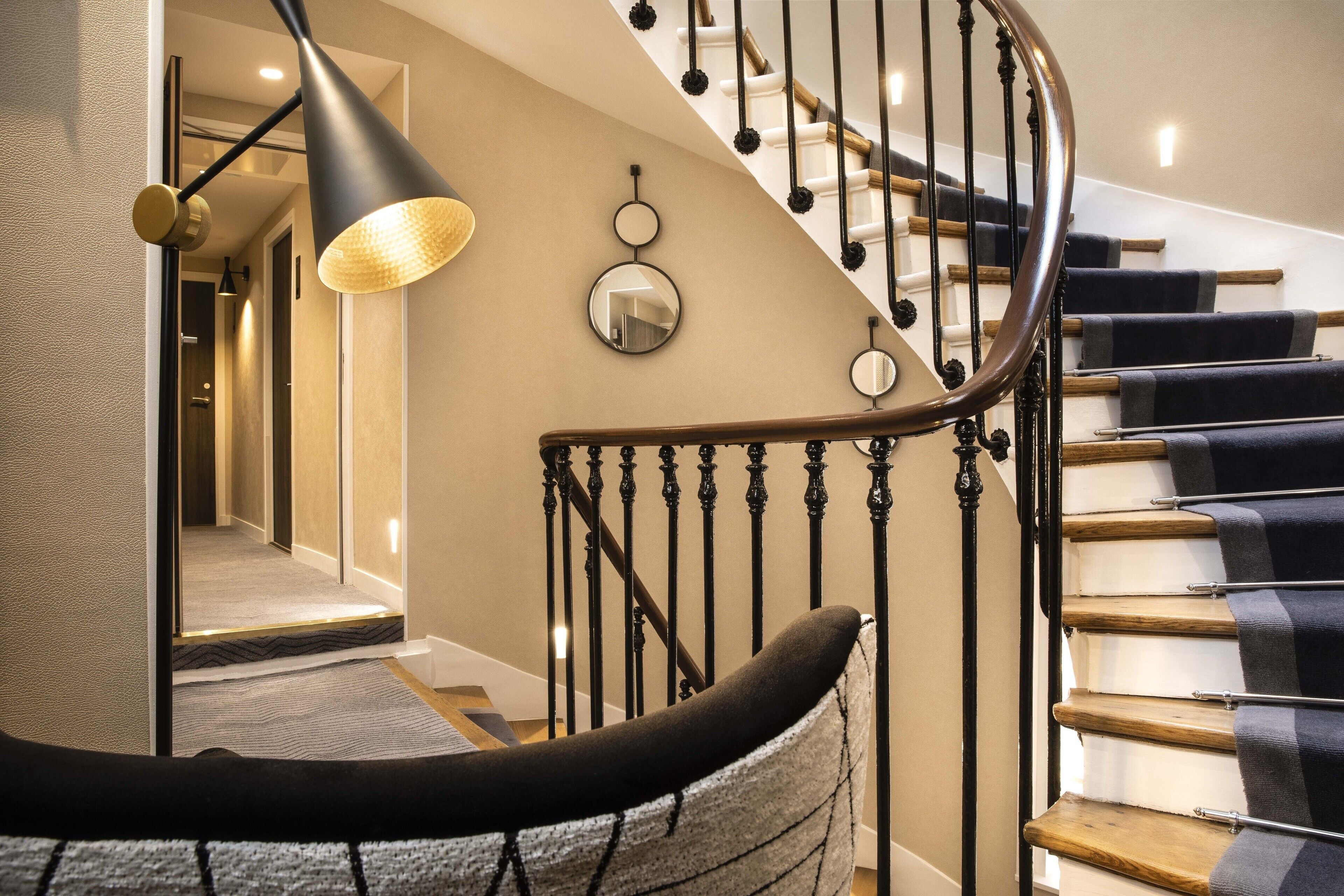 Hotel Des Arts Paris Montmartre ⭐️⭐️⭐️⭐️