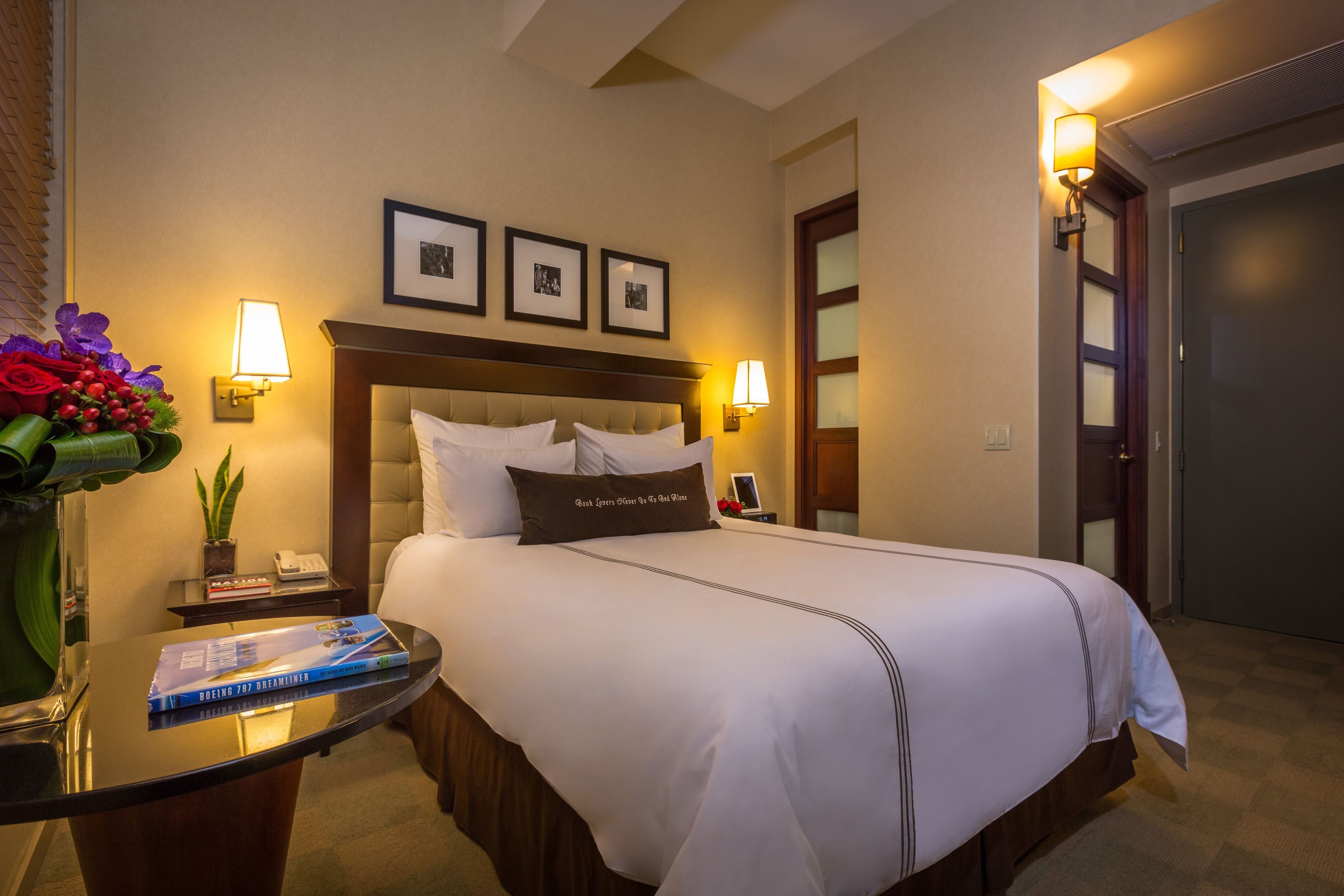 Library Hotel by Library Hotel Collection ⭐️⭐️⭐️⭐️