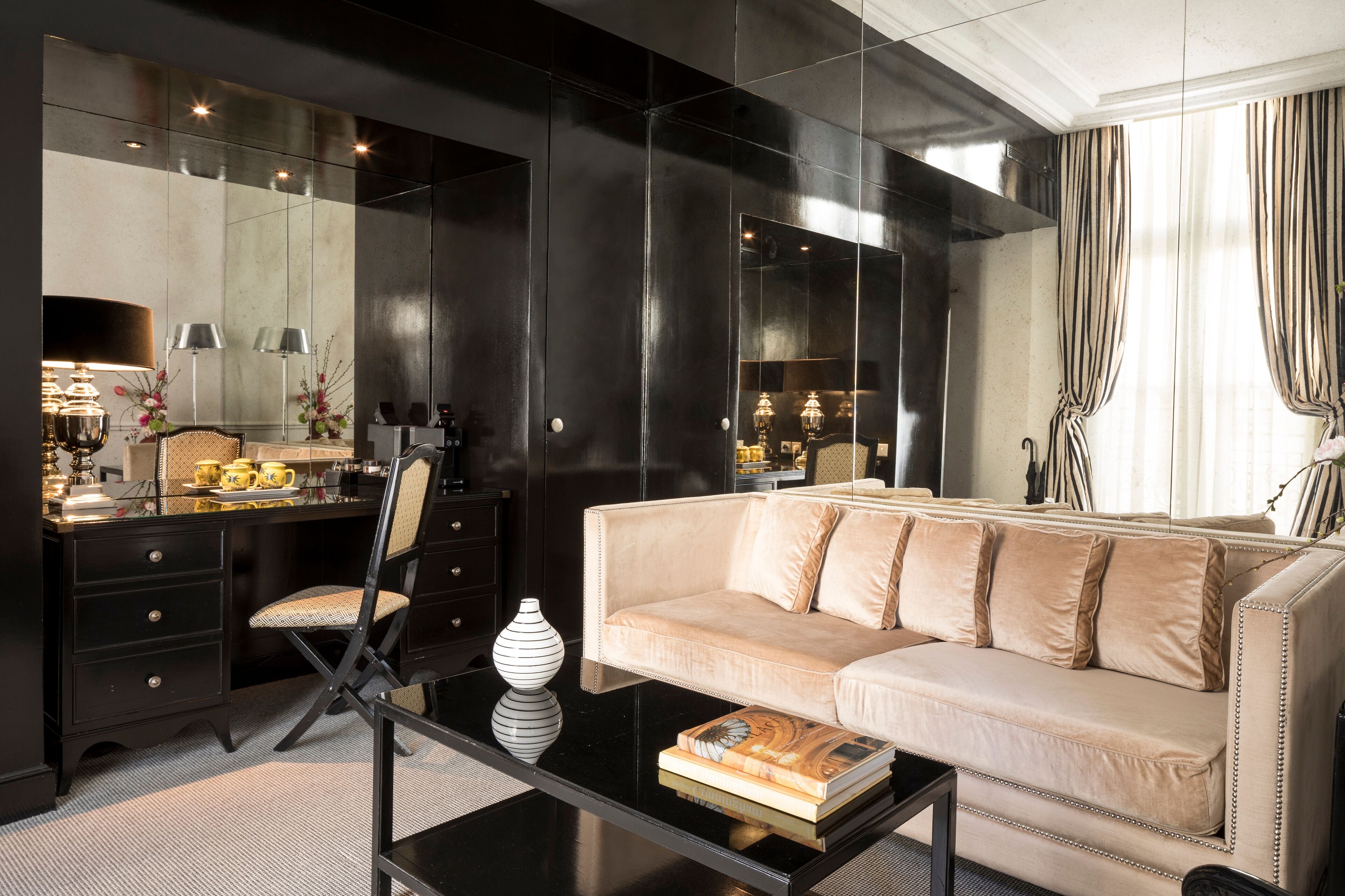 Castille Paris - Starhotels Collezione ⭐️⭐️⭐️⭐️⭐️