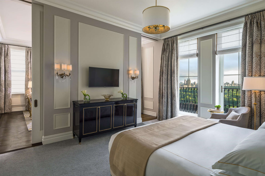 The Plaza - A Fairmont Managed Hotel ⭐️⭐️⭐️⭐️⭐️