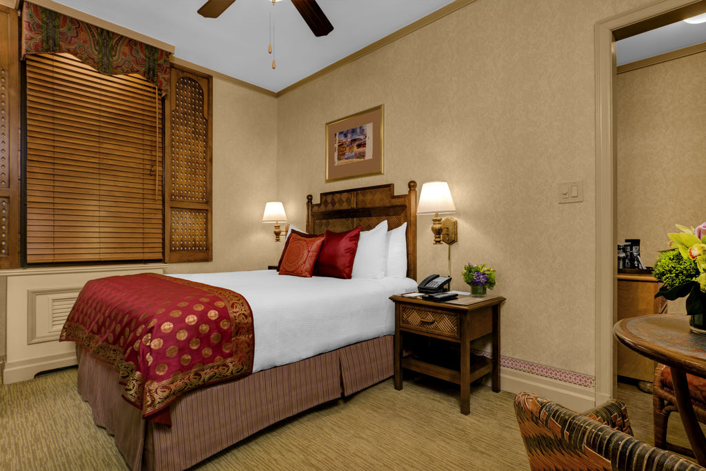 Casablanca Hotel by Library Hotel Collection ⭐️⭐️⭐️⭐️