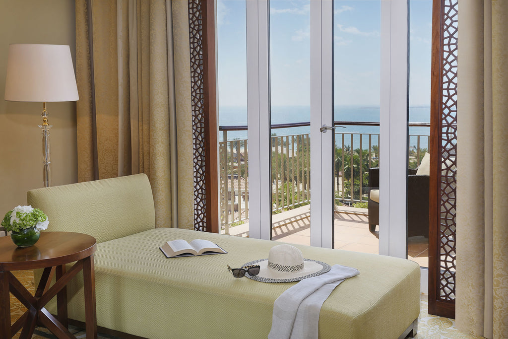 The Ritz-Carlton, Dubai ⭐️⭐️⭐️⭐️⭐️