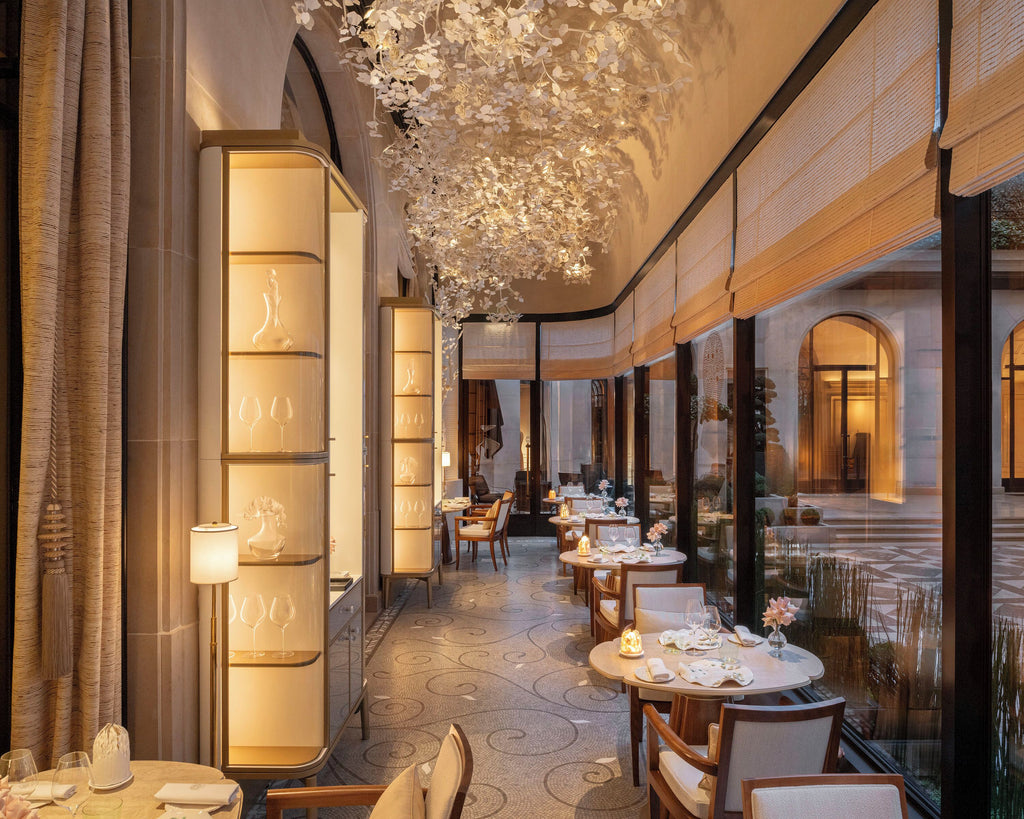 Four Seasons Hotel George V ⭐️⭐️⭐️⭐️⭐️