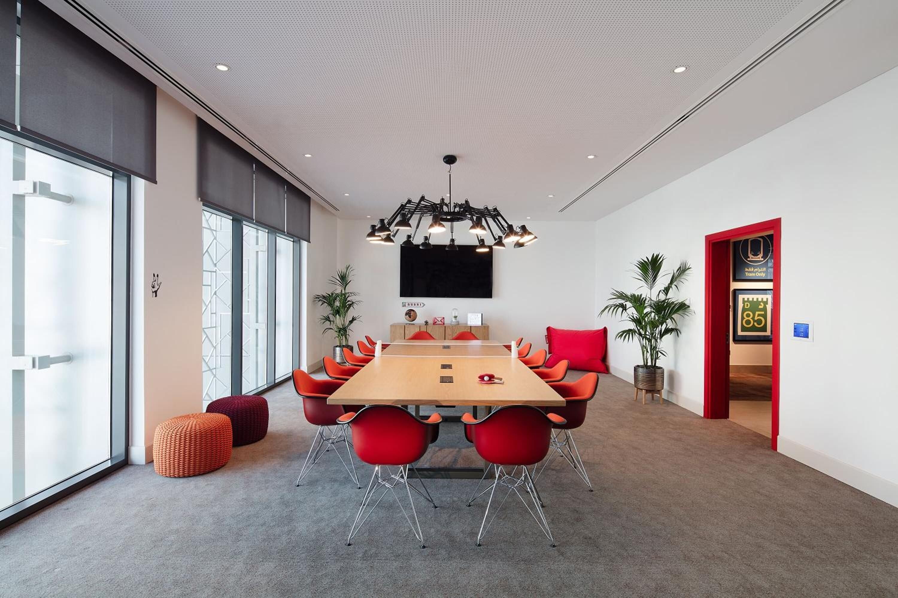 Rove Trade Centre ⭐️⭐️⭐️