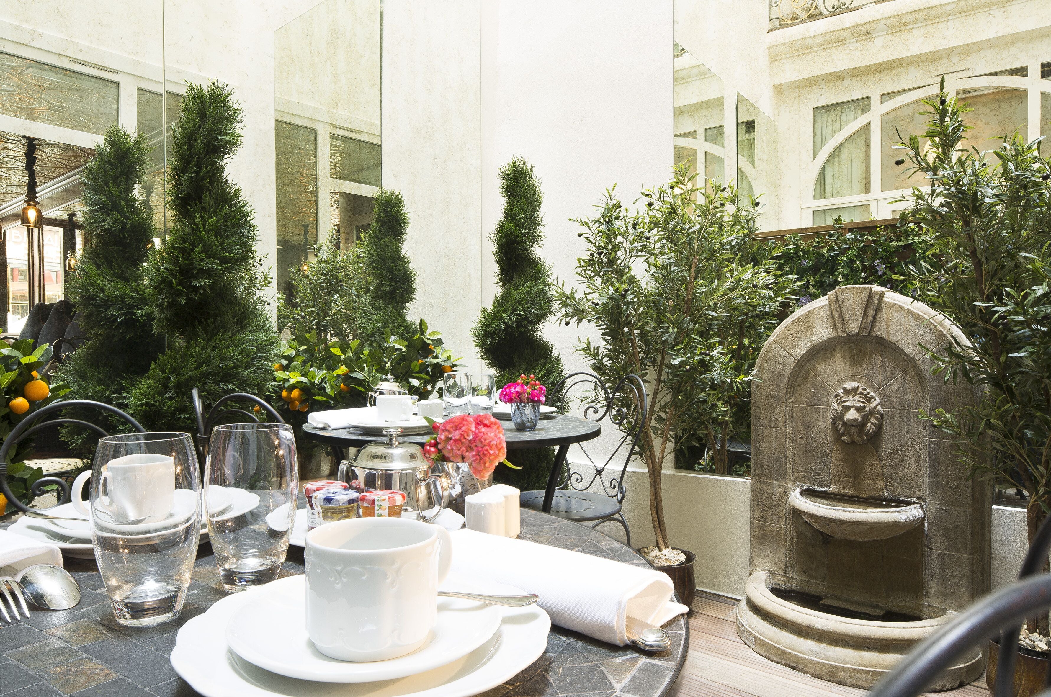 Hotel Da Vinci, Paris ⭐️⭐️⭐️⭐️