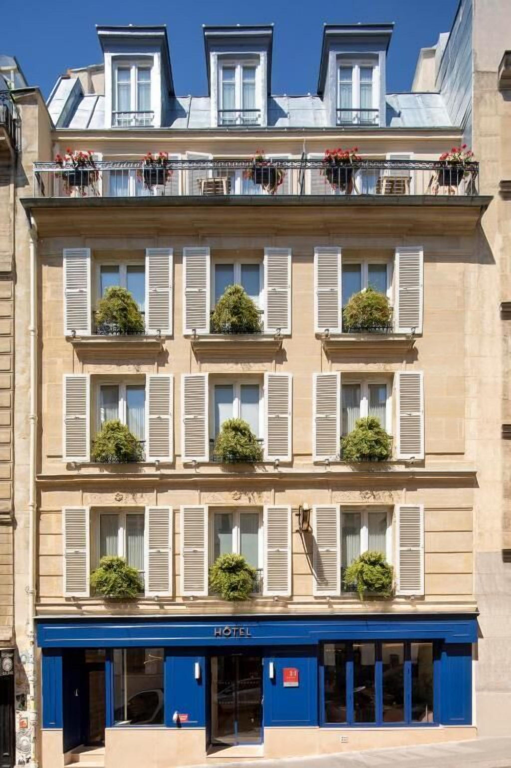 Hotel Des Arts Paris Montmartre ⭐️⭐️⭐️⭐️