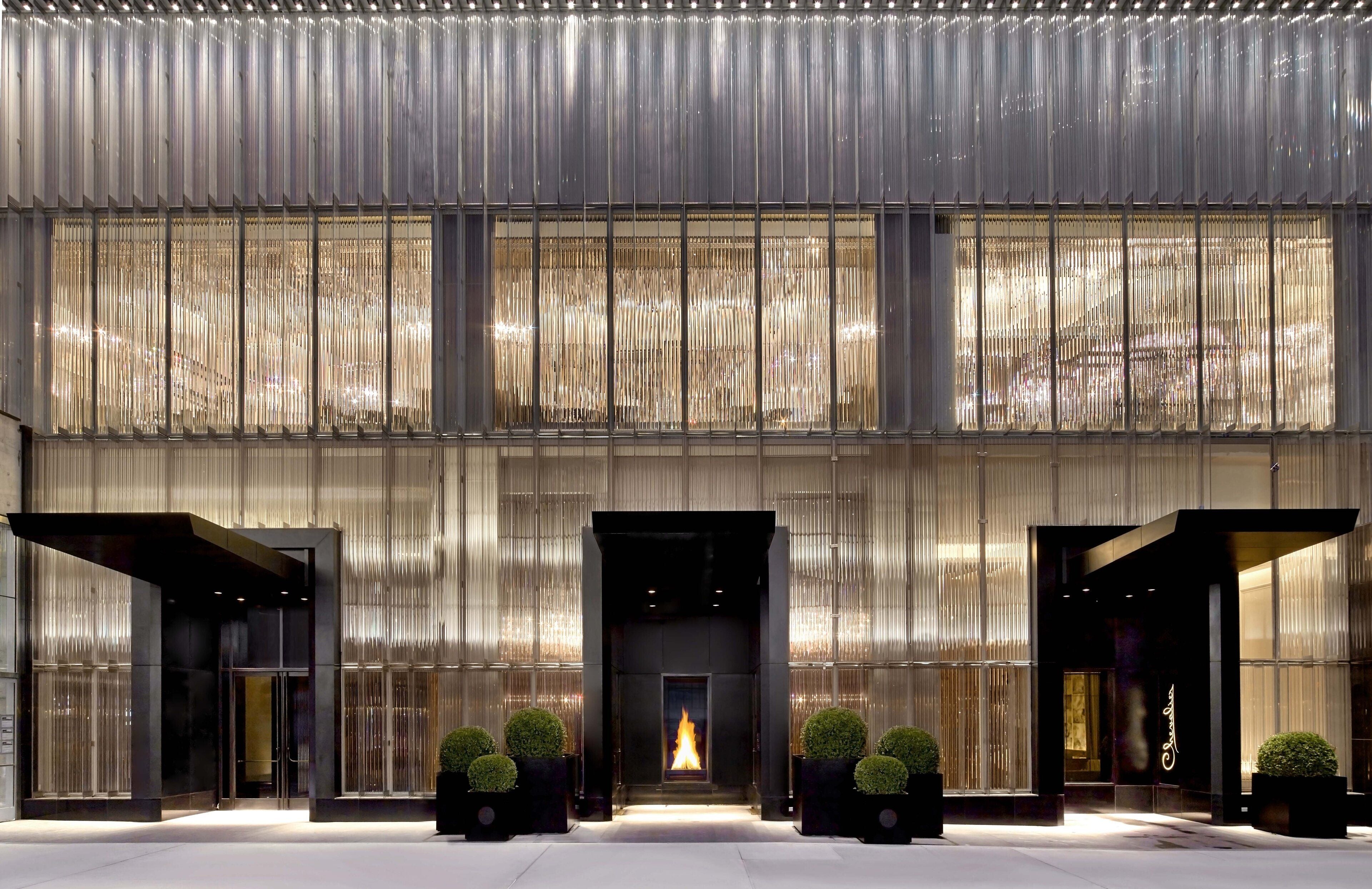 Baccarat Hotel and Residences New York ⭐️⭐️⭐️⭐️⭐️