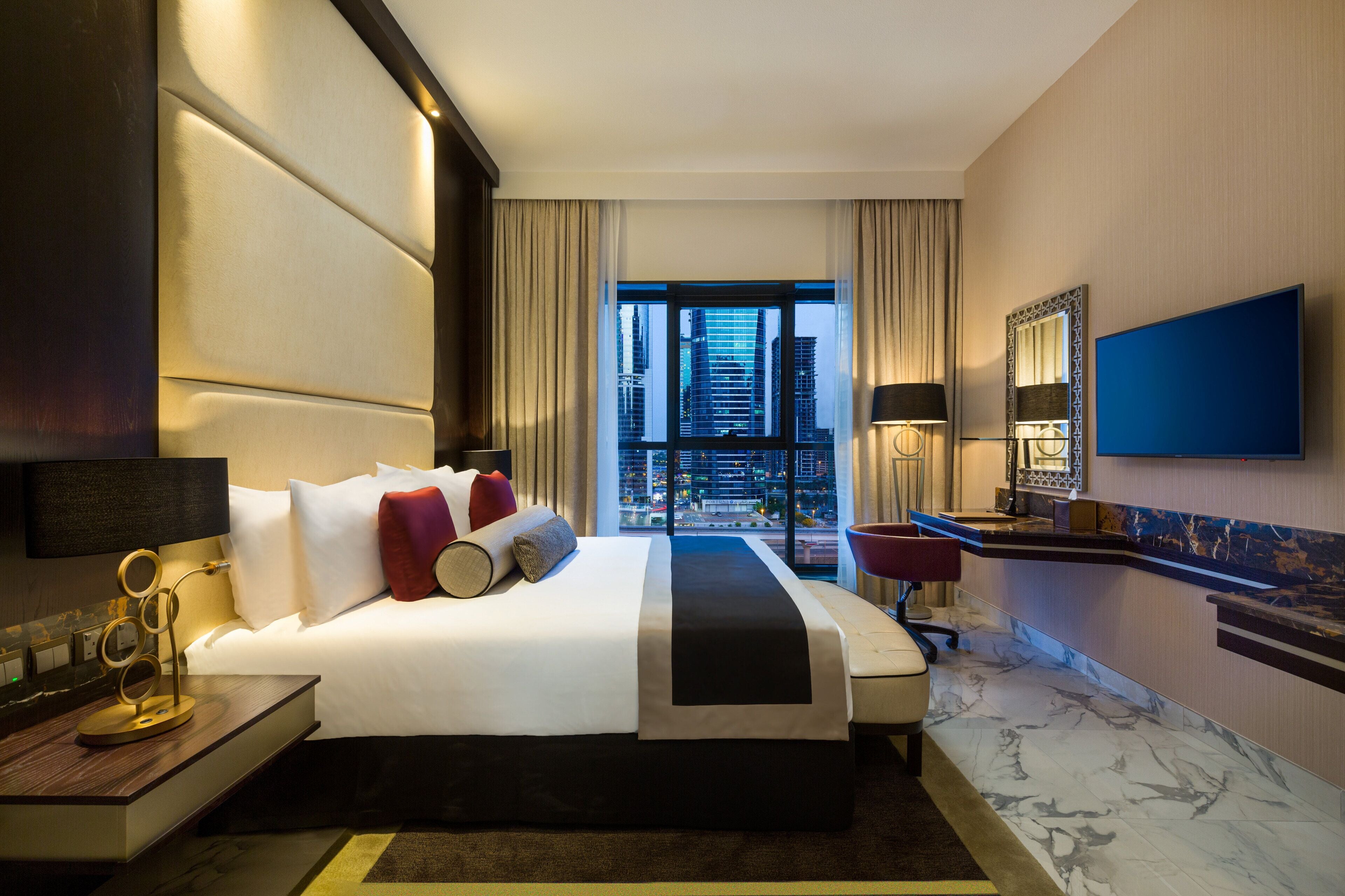 Millennium Place Marina ⭐️⭐️⭐️⭐️