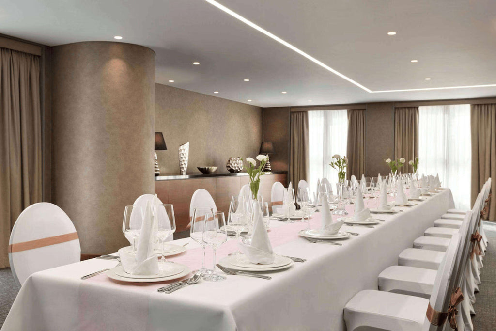 The First Collection Dubai Marina Hotel ⭐️⭐️⭐️⭐️