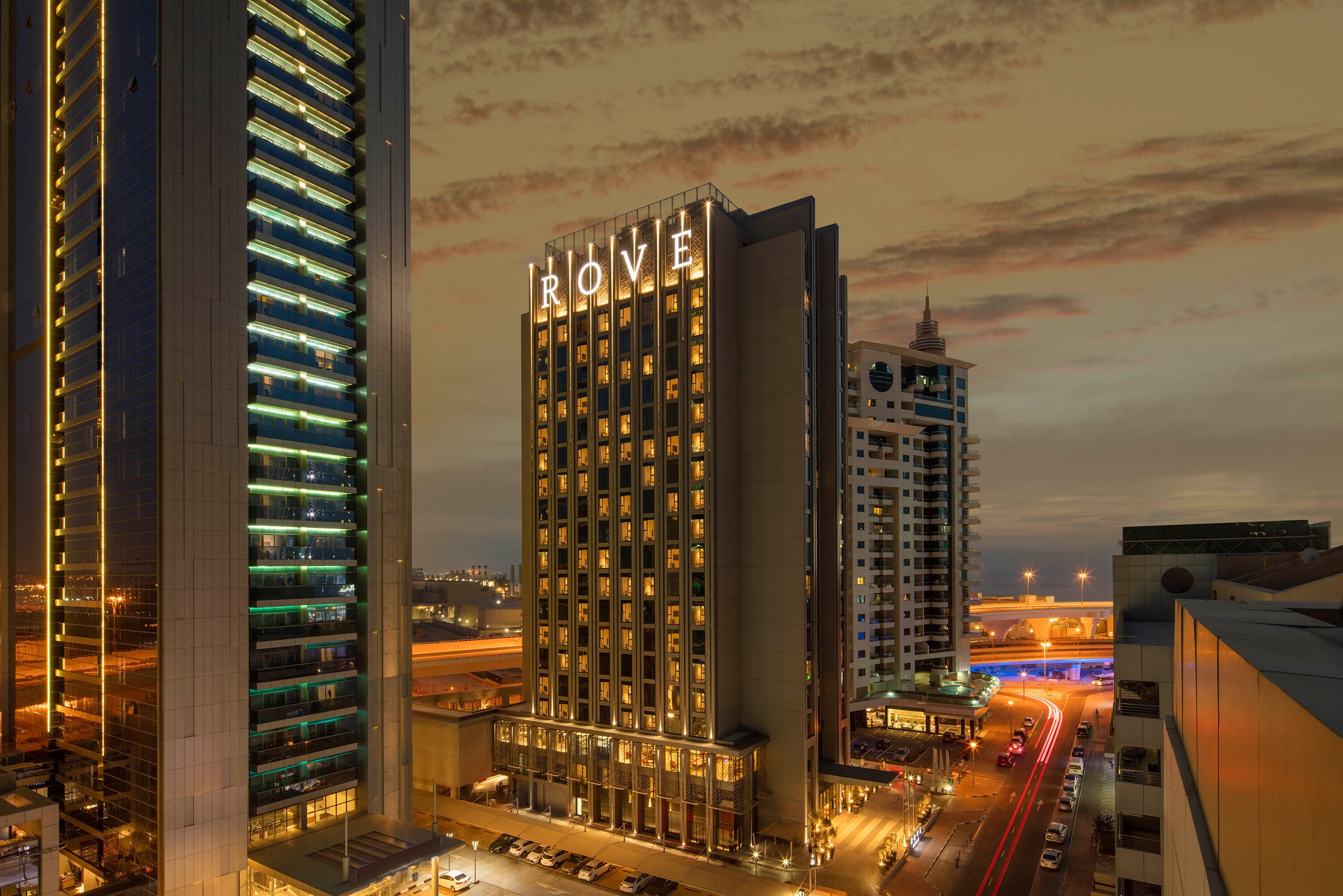 Rove Dubai Marina ⭐️⭐️⭐️