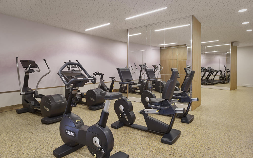 Hyatt Regency Paris Etoile ⭐️⭐️⭐️⭐️